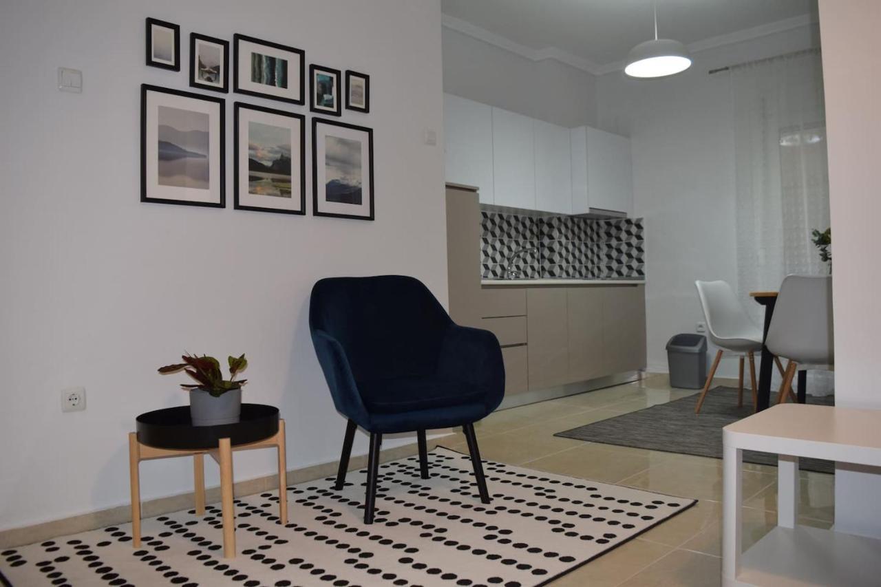 Center Of Apartment *